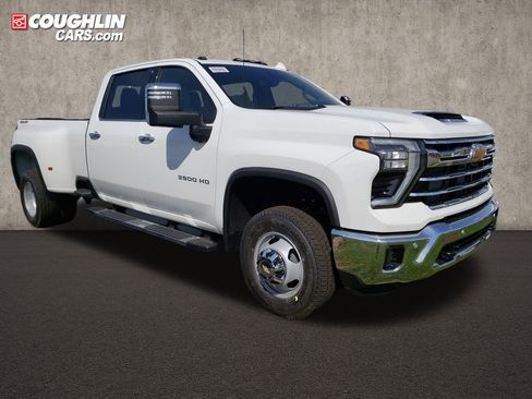 New 2026 Chevrolet Silverado 3500 LTZ w/ LTZ Plus Package AWD/4WD image 7