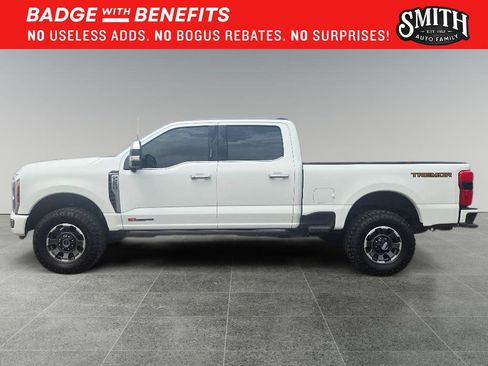 Used 2024 Ford F250 Platinum w/ Tremor Off-Road Package AWD/4WD image 8