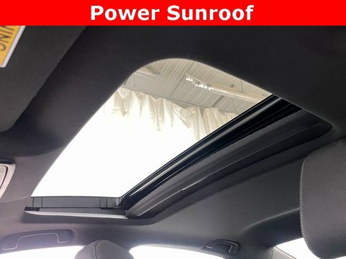 Used 2023 Honda Accord Sport image 3