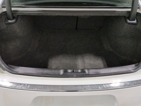 Used 2016 Chrysler 300 Touring w/ Limited Group image 37