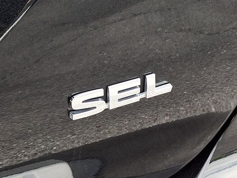 Used 2023 Mitsubishi Outlander SEL 40th Anniversary AWD/4WD image 31