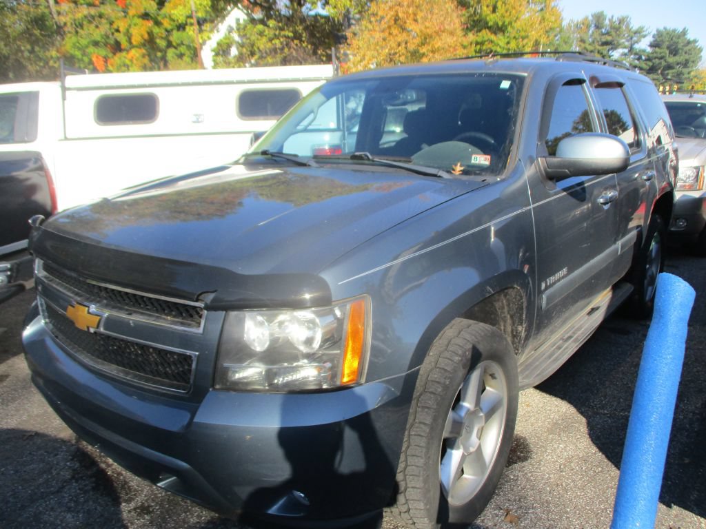 Used 2008 Chevrolet Tahoe LT w/ Convenience Package 1 AWD/4WD image 1