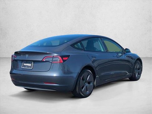 Used 2023 Tesla Model 3 Standard Range RWD image 5