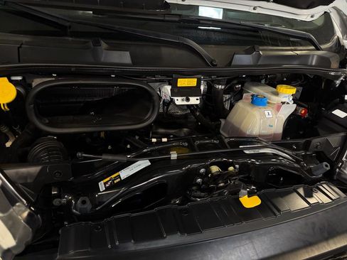 Used 2023 RAM ProMaster 2500 w/ Convenience Group image 27