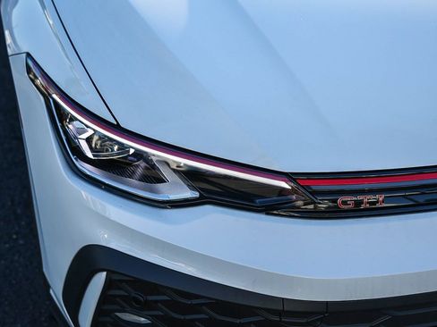 New 2026 Volkswagen GTI SE image 13