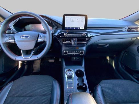 Used 2025 Ford Escape ST-Line AWD/4WD image 16