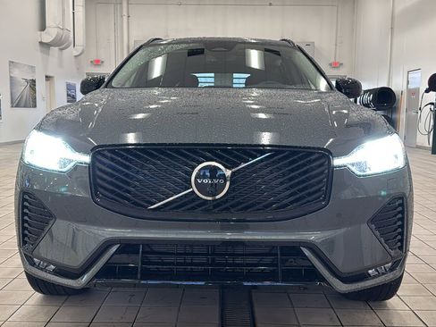 New 2026 Volvo XC60 B5 Ultra w/ Climate Package AWD/4WD image 10