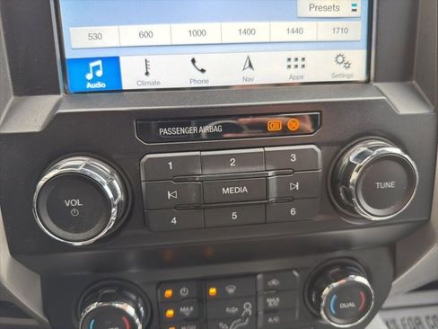 Used 2019 Ford F350 Lariat w/ Lariat Ultimate Package image 17