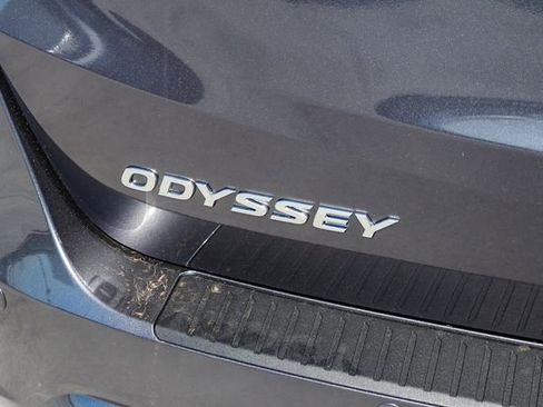 New 2026 Honda Odyssey Touring image 18