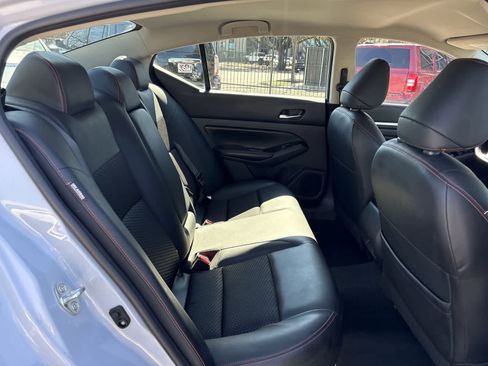 Used 2024 Nissan Altima 2.5 SR image 24