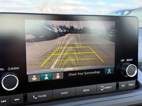 Certified 2025 Honda Accord SE image 20