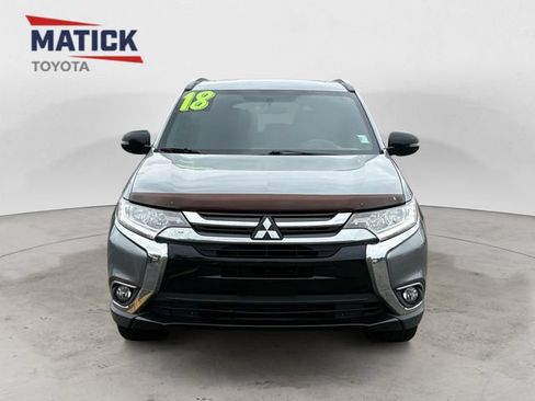 Used 2018 Mitsubishi Outlander SE FWD image 2