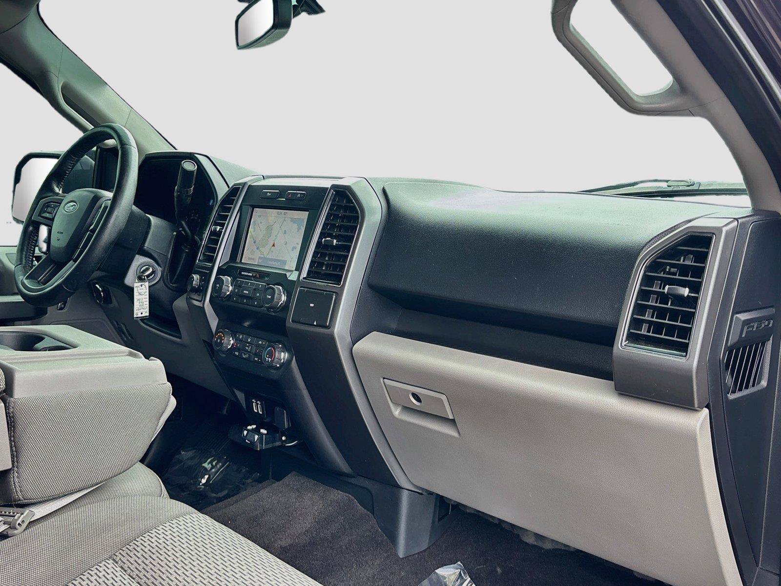 Used 2020 Ford F150 XLT w/ Equipment Group 302A Luxury AWD/4WD image 28