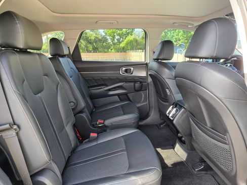 Used 2021 Kia Sorento SX FWD image 48