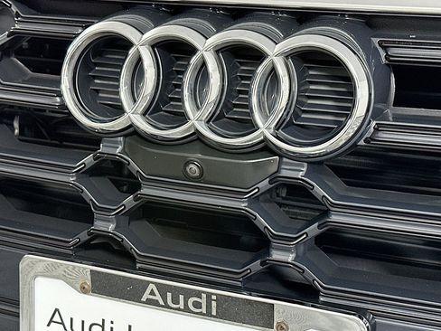 Used 2023 Audi Q5 2.0T Premium Plus w/ Premium Plus Package image 15