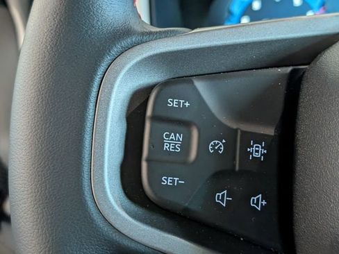 Used 2025 Ford Bronco Heritage Edition image 27