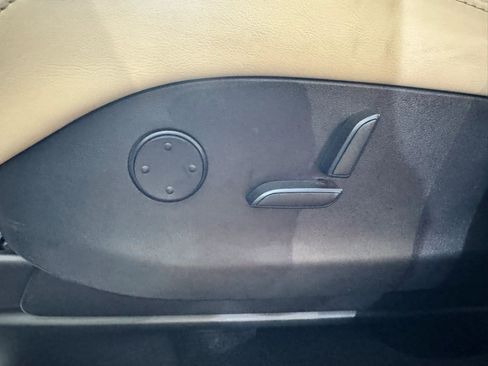 Used 2017 Tesla Model X 90D image 12