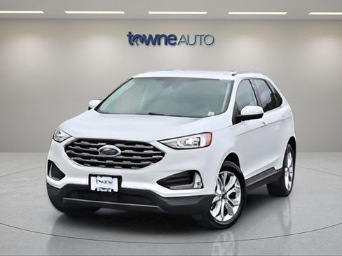 Used 2020 Ford Edge Titanium AWD/4WD image 10