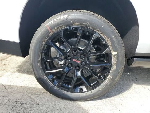 New 2026 GMC Yukon XL Denali w/ Sun & Power Step Package image 6
