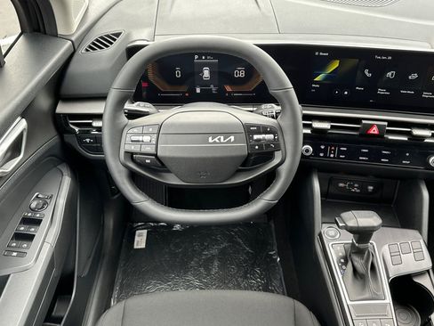 New 2026 Kia Sportage LX image 14