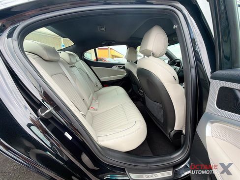 Used 2023 Genesis G70 2.0T w/ Sport Prestige Package RWD image 27