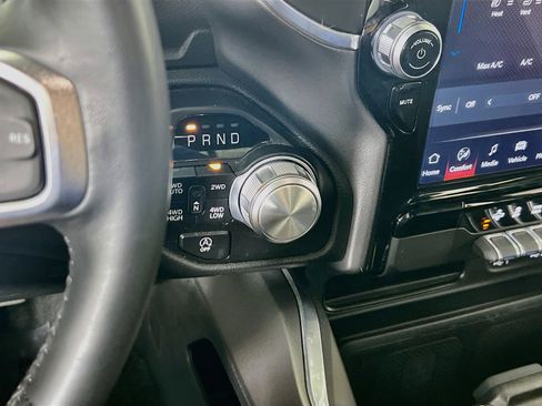 Used 2023 RAM 1500 Laramie image 17