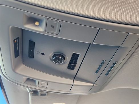 Used 2019 Chevrolet Tahoe Premier image 25