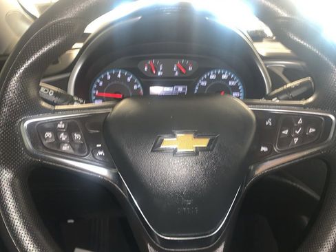 Used 2023 Chevrolet Malibu LT image 15