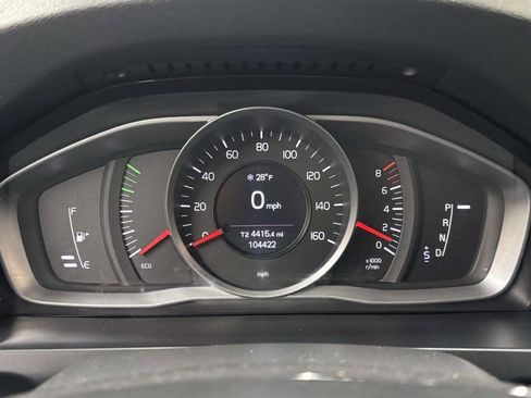 Used 2017 Volvo S60 T5 Dynamic image 33