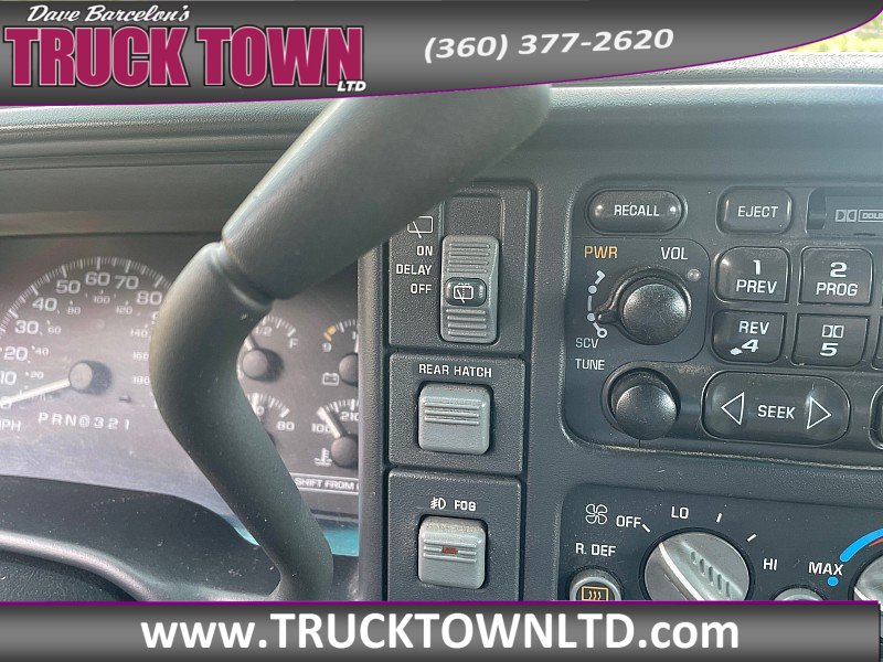 Used 1999 GMC Yukon Denali AWD/4WD image 19