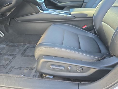 Used 2022 Honda Accord Sport image 25