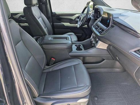Used 2023 GMC Yukon SLT AWD/4WD image 23