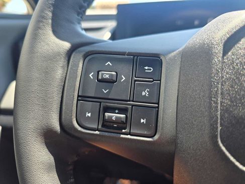 Used 2026 Toyota RAV4 XSE AWD/4WD image 34