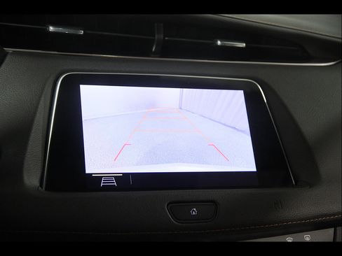 Used 2019 Cadillac XT4 Premium Luxury AWD/4WD image 15