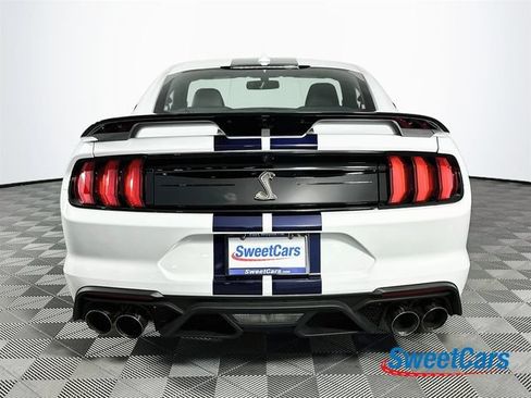 Used 2021 Ford Mustang Shelby GT500 w/ Technology Package RWD image 6