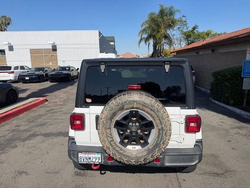 Used 2021 Jeep Wrangler Unlimited Rubicon AWD/4WD image 12