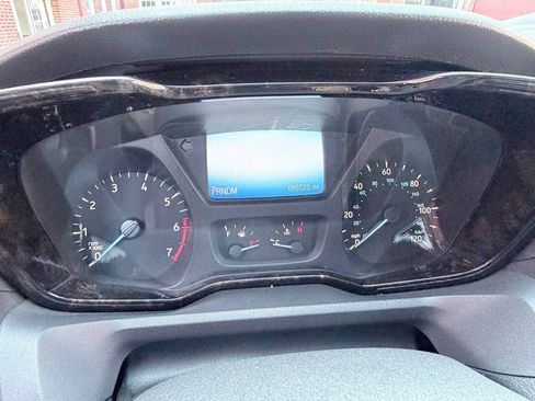 Used 2016 Ford Transit 150 XLT RWD image 16