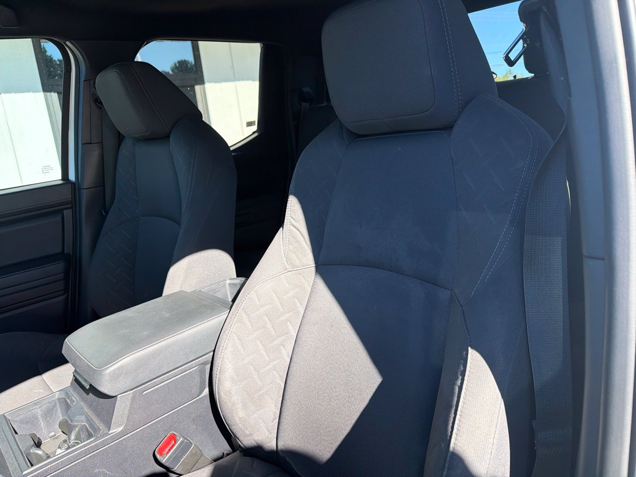 Used 2025 Toyota Tacoma SR RWD image 3