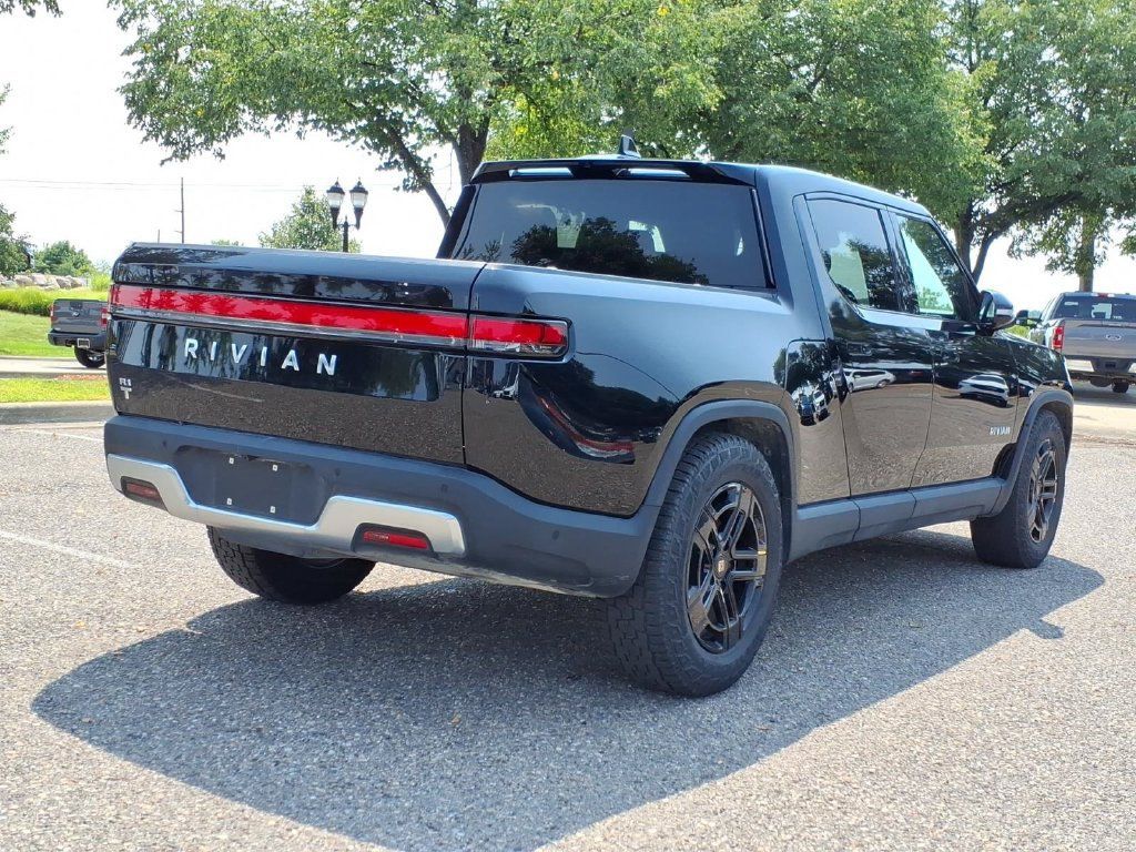 Used 2023 Rivian R1T Adventure Dual AWD/4WD image 5