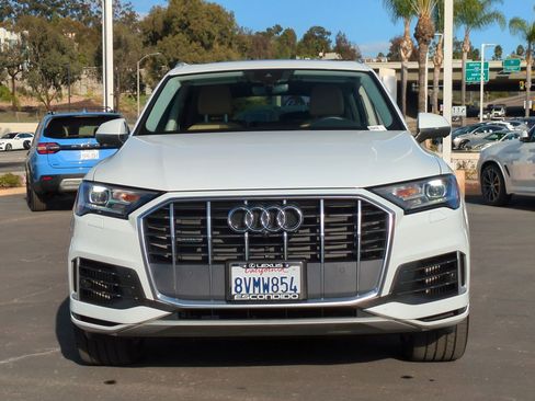 Used 2021 Audi Q7 3.0T Premium w/ Convenience Package image 2