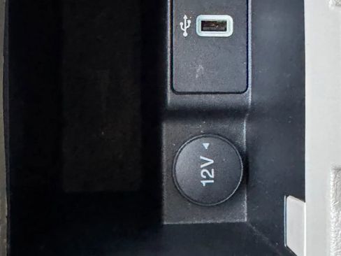 Used 2016 Ford Focus Electric Hatchback w/ Exterior Protection Package image 27