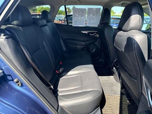 Used 2022 Subaru Outback Limited AWD/4WD image 10