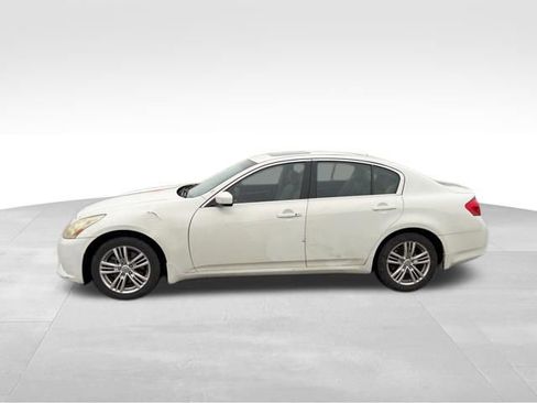 Used 2010 INFINITI G37 x Sedan w/ Premium Pkg AWD/4WD image 6
