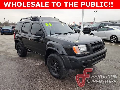 Used 2000 Nissan Xterra SE image 1