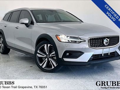 Certified 2024 Volvo V60 B5 Cross Country Plus w/ Protection Package Premier