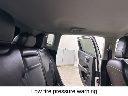 Used 2019 Jeep Compass Trailhawk AWD/4WD image 25