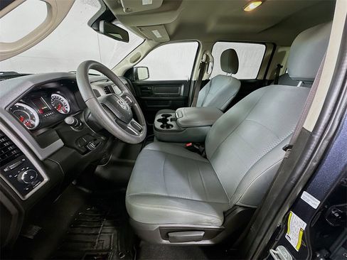 Used 2019 RAM 1500 Express image 15