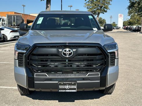 New 2026 Toyota Tundra SR image 2