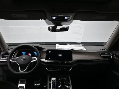 New 2026 Volkswagen Atlas SEL Premium R-Line AWD/4WD image 10