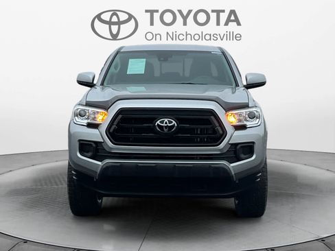 Used 2023 Toyota Tacoma SR image 9